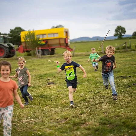 Hof Koehne - Kastanienhaus シュマレンベルク